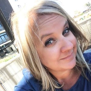 Meet your Posher, Sandy